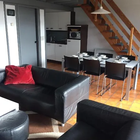 Knus Huisje-Op-De-Heuvel Holiday home *